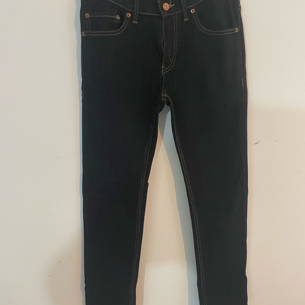Levi's Dark Indigo Skinny Jeans with Contrast Stitching